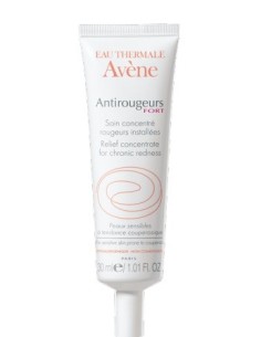 Eau Thermale Avene Antirougeurs Forte Trattamento Concentrato Rossori Localizzati 30 Ml