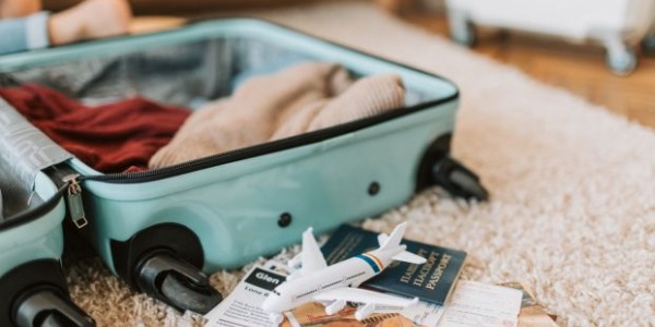 Vacanze in arrivo: medicine immancabili in valigia